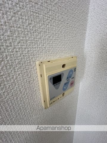シャインクロコの内装写真