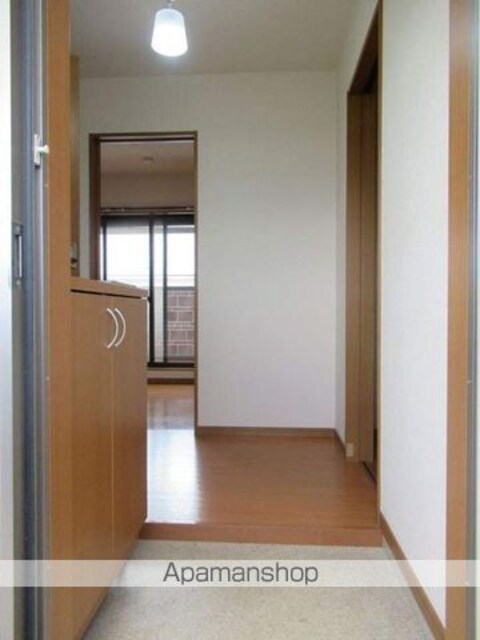 和歌山県和歌山市井辺[2DK/43.7m2]の玄関