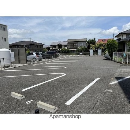 Ｌｉｍｐｉａエスポワール西中田[2LDK/48.6m2]の駐車場