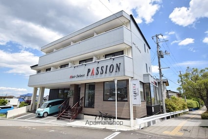 メイプル・アーサ中山[2K/33.16m2]の外観1