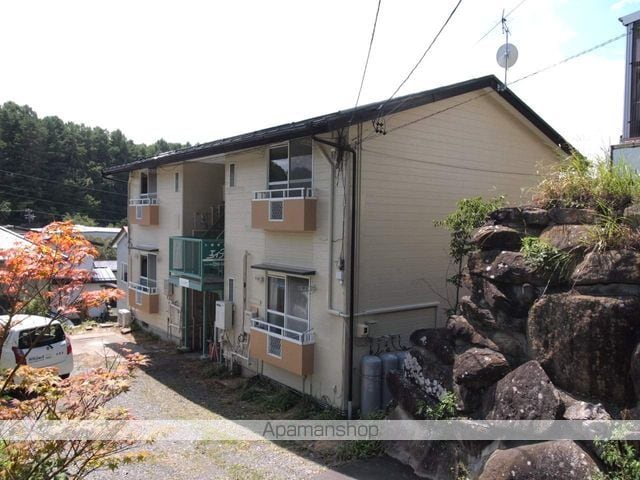 スクエア山寺の外観写真