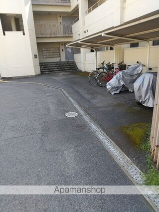 秋葉山マンション[2LDK/47m2]の共用部2