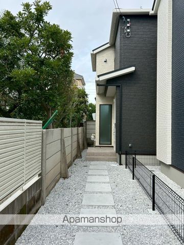 片瀬海岸戸建C棟の外観写真