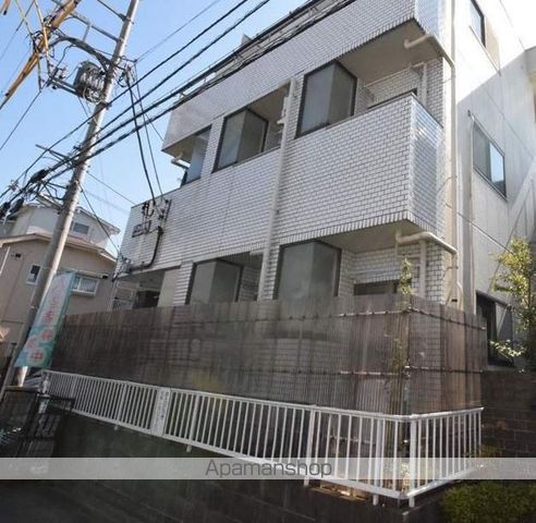 ラフォーレ相武台の玄関写真