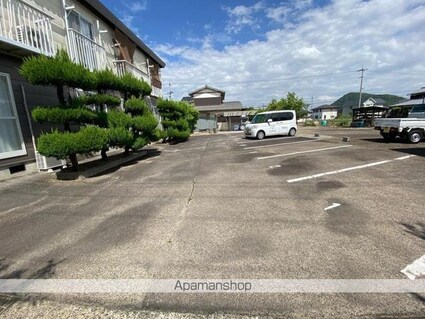 香川県高松市香川町浅野[3DK/46.37m2]の駐車場