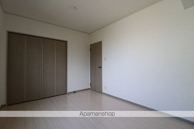 クレセント中島の内装写真
