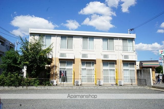 竹橋町マンションの外観写真