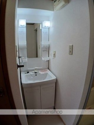 岡山県倉敷市茶屋町[2LDK/58.12m2]の洗面所