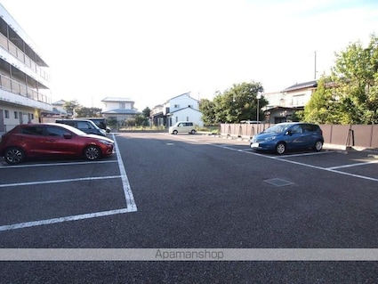 レオパレスアルカディア[1K/20.81m2]の駐車場