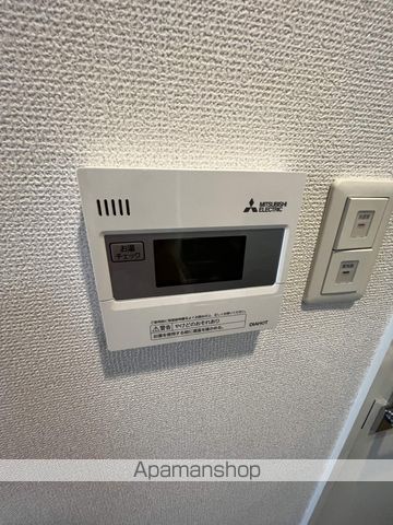 セレニテ福島カルムの内装写真