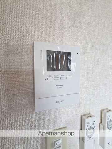 リビングタウン家代の里Aの内装写真
