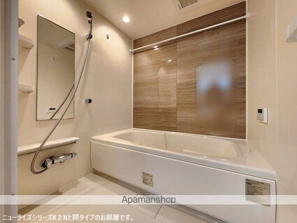 古浜２丁目アパート　　　　　　　　　　　　　　　　　　　　　[2LDK/58.6m2]のバス