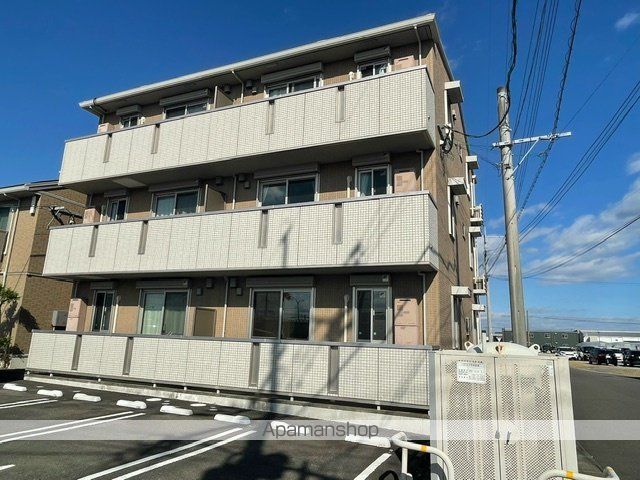 シャトルJUJUの外観写真