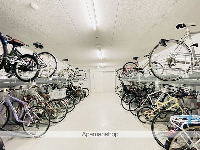 御幸レジデンス丸の内の玄関写真