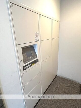 Ｔｈｅ　ＮＯＢＵＴＯ　ＨＩＬＬＳ　ＧＡＲＤＥＮ　ＣＯＵＲＴ[3LDK/75.26m2]の共用部2
