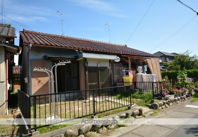 郷内吉川貸家 東棟の外観写真