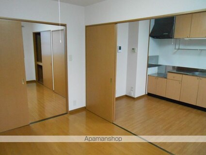 メゾーネ・ハナムラ[2DK/43.69m2]の共用部4