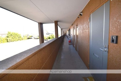 Ｔ’ｓ　ＶＩＬＬＡＧＥ[2LDK/51.66m2]のエントランス2