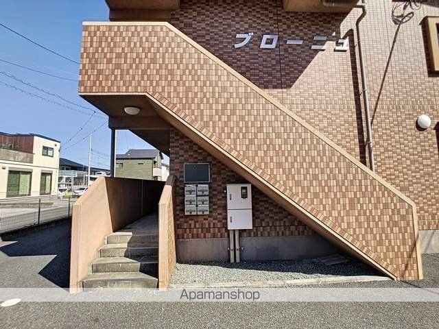 ブローニュの玄関写真
