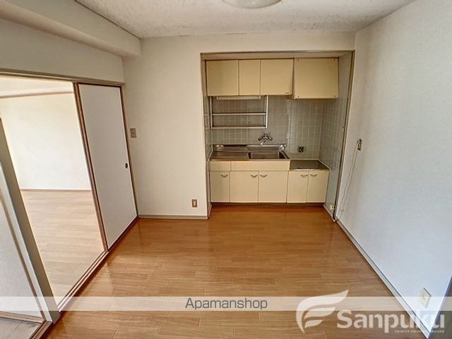 徳和マンションの内装写真