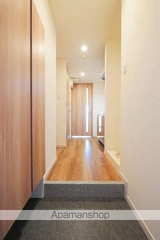 小田急伊勢原駅前マンションの内装写真