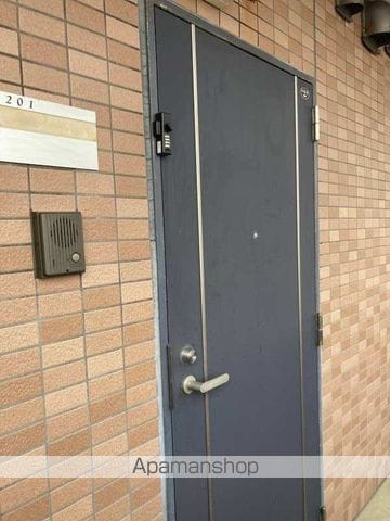 サニーサイドアップ壱番館の玄関写真