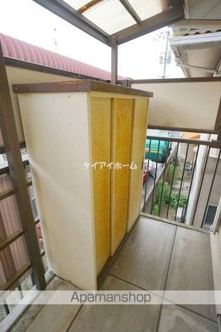 高山コーポ2Fの外観写真