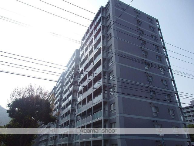 山鼻サンタウン一号館の外観写真