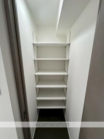 クレストコート中板橋の内装写真