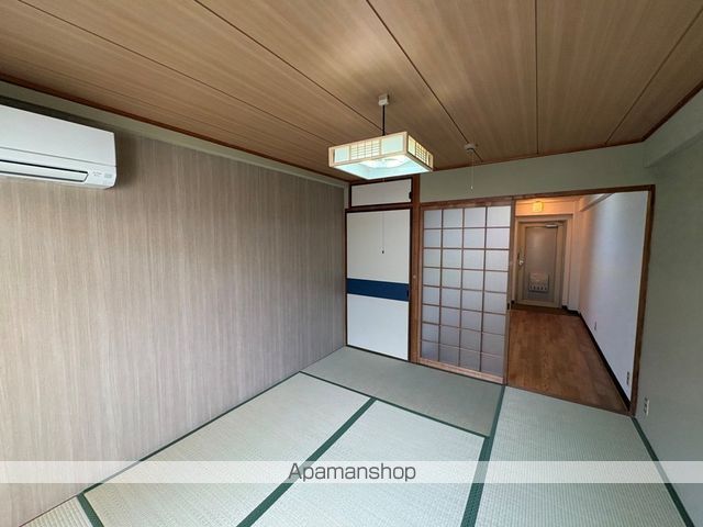 ヒカリ617の内装写真