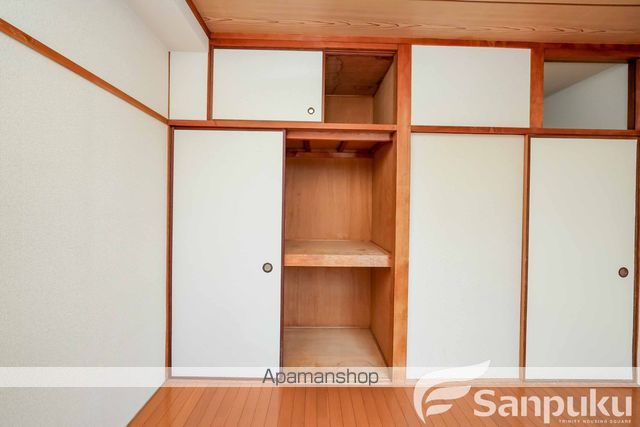 酒井ビルの内装写真