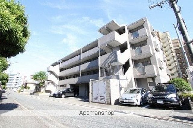 ロイヤルアーク二日市の外観写真