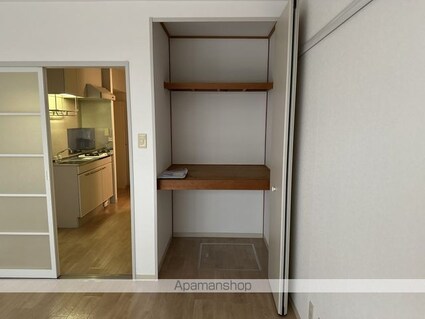 アメニティ土居　Ａ棟[1K/22.79m2]の収納