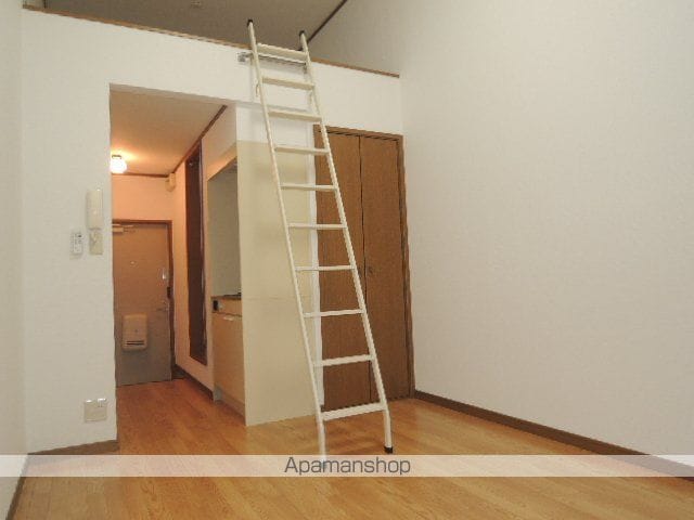 プチグレイス塚口弐番館の内装写真