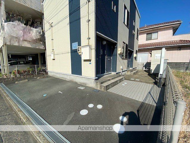 レオネクストラサのその他写真