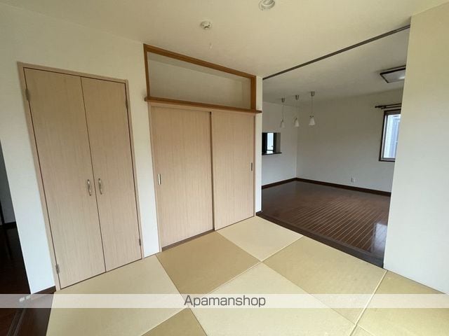 常磐線 湯本駅 徒歩40分 2階建 築19年の内装写真