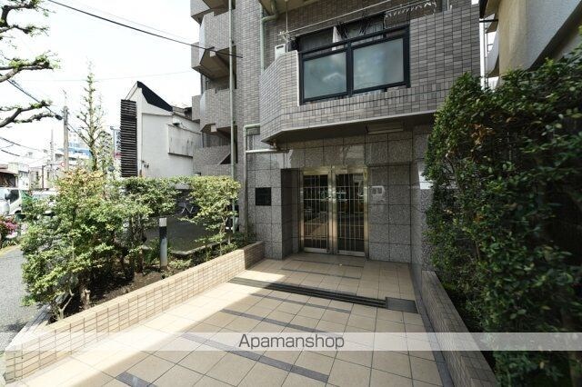 ルーブル中野南台[2DK/40.3m2]のエントランス