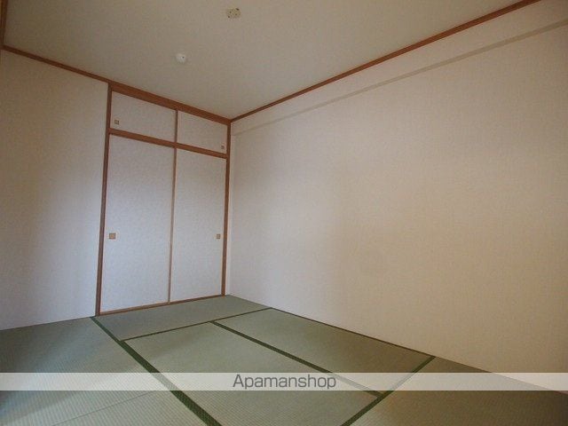 アーサー小笹ヒルズレジデンスの内装写真