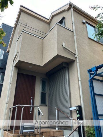 世田谷区 2階建 築19年の外観写真