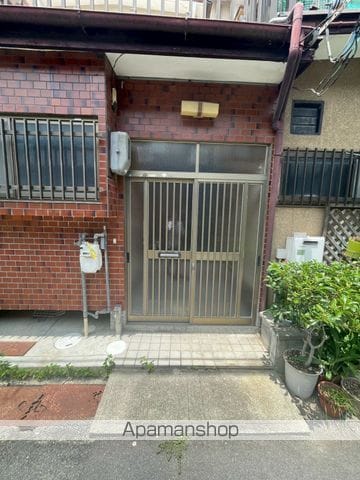 宇治市小倉町南浦21−138貸家の玄関写真