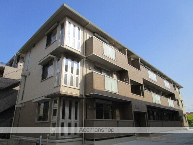 シリウス B棟の外観写真