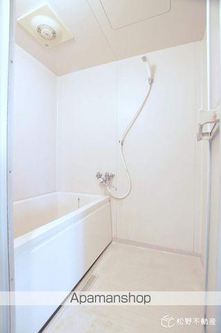 アクシス21の内装写真