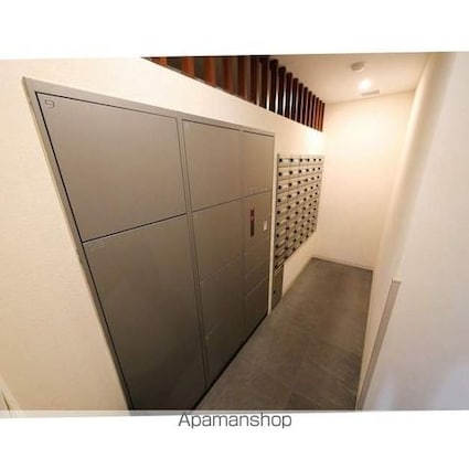 グランテール代々木[1K/25.39m2]のエントランス4