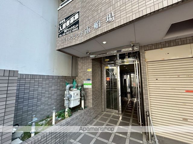 ティックランド南船場の玄関写真