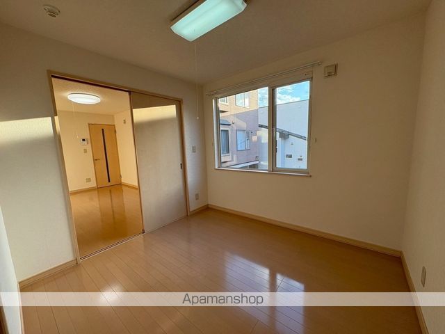 ロアールの内装写真
