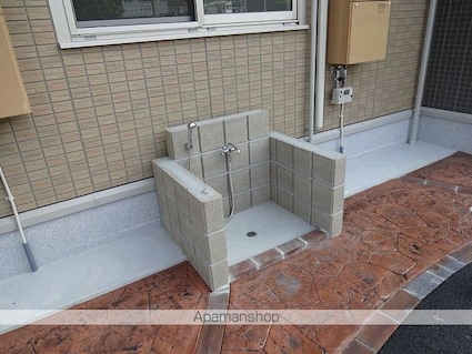 アメージングパル[2LDK/60.78m2]のエントランス