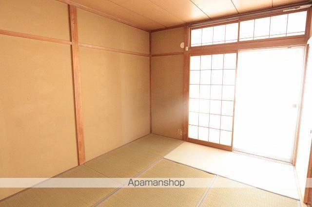 湯の脇ハウスの内装写真