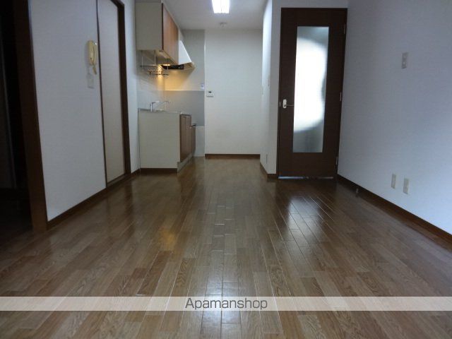 リビエール綾園参番館の内装写真