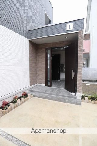 レジデンス甲州街道 Iの玄関写真