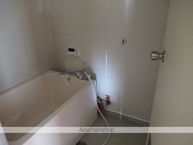 小岩井中津川マンションの内装写真